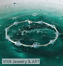 NASZYJNIK Z AKWAMARYNU I SREBRA