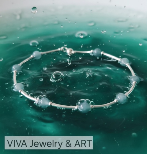 NASZYJNIK Z AKWAMARYNU I SREBRA