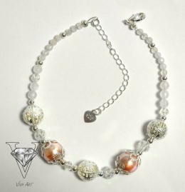 KRYSZTAŁOWA BRANSOLETKA Z PERŁOWYM UROKIEM OD VIVA JEWELRY