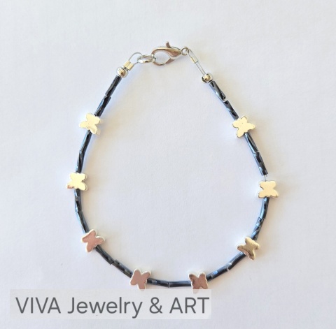 BRANSOLETKA ,,SZEPT MOTYLA" Z HEMATYTÓW W KSZTAŁCIE MOTYLA