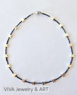 NASZYJNIK ,,SZEPT MOTYLA