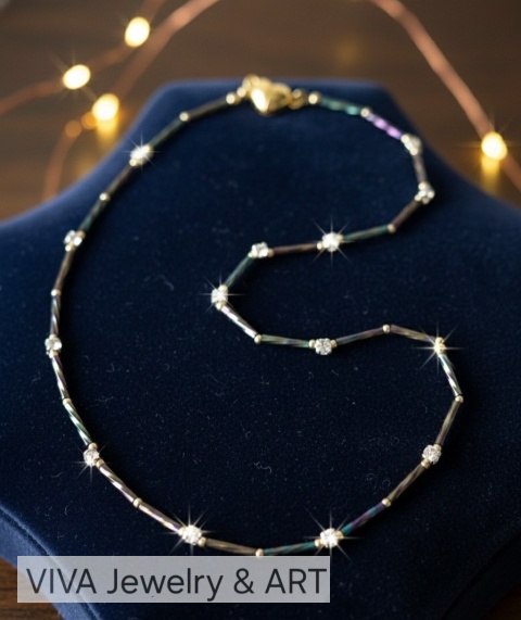 NASZYJNIK Z CYRKONII I SREBRA